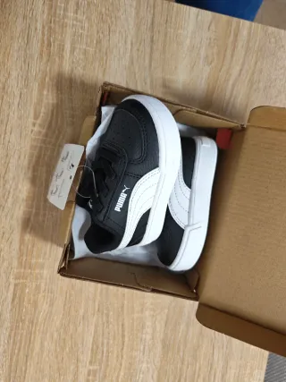 Puma Scarpe Bambino Taglia 20 Nuove