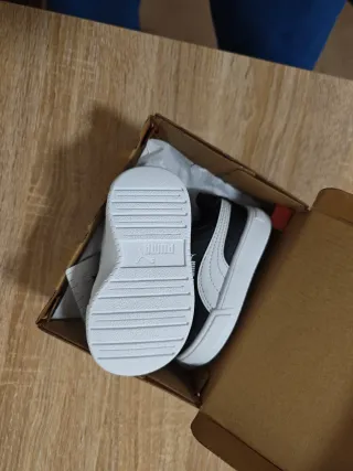 Puma Scarpe Bambino Taglia 20 Nuove