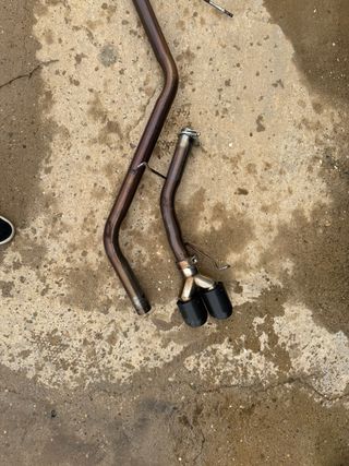 Sistema de escape de coche