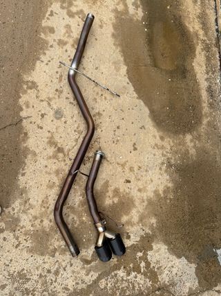 Sistema de escape de coche