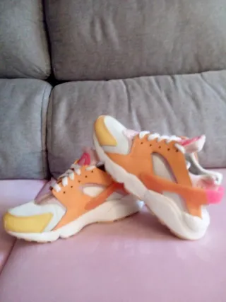 Nike Huarache Naranja y Rosa
