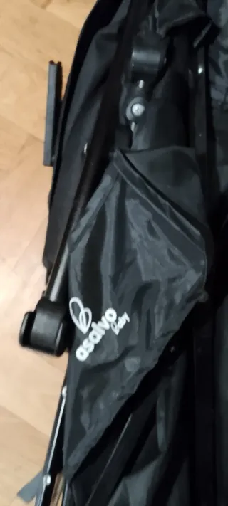 Passeggino per neonati nero