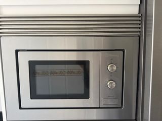 Microondas Integrado Balay Inox