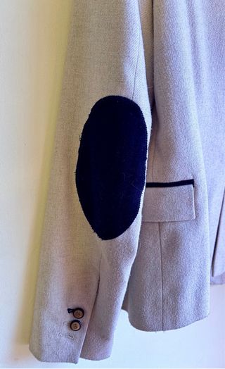 Americana Zara Basic Beige con Coderas Azul