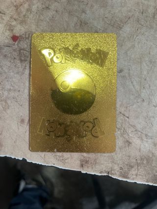 Carta Pokémon Boltund VMAX 104/264