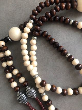 Juzu Buddista Legno Beige e Marrone