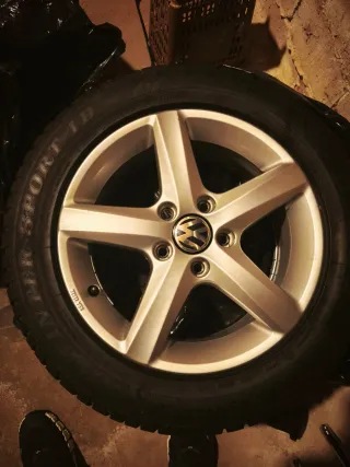 Llantas Volkswagen 16" + pneumatico invierno