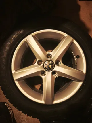 Llantas Volkswagen 16" + pneumatico invierno