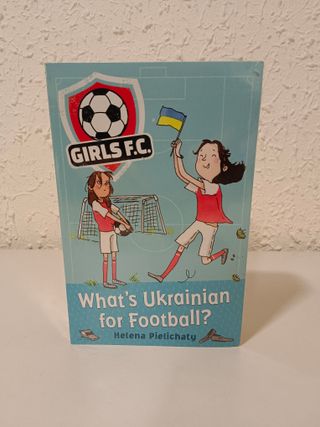 CAJA COLECCION 6 LIBROS GIRLSF.C-Futbol femenino