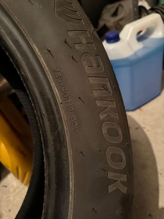 UNA Rueda Hankook 235/50R19 99V