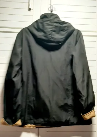 Chaquetón reversible negro/cámel talla 44