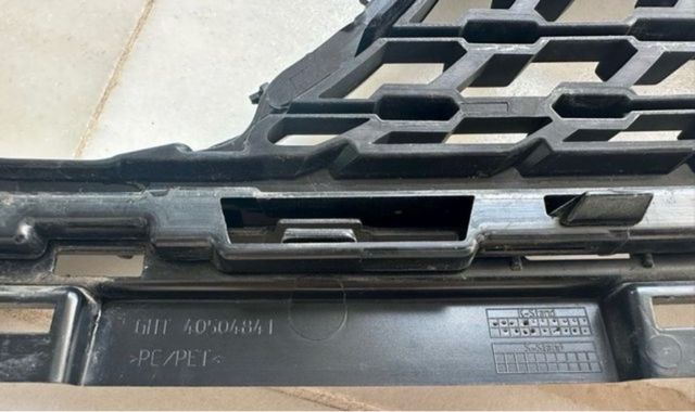 Parrilla Delantera Mercedes clase E Coupe AMG.