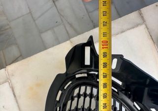 Parrilla Delantera Mercedes clase E Coupe AMG.