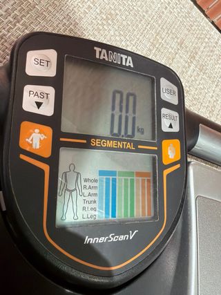 Báscula Tanita BC-545N