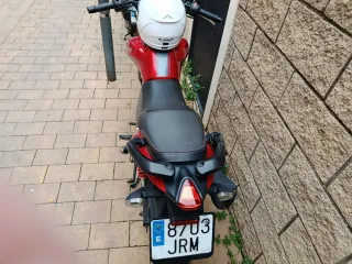 Moto Keeway 125cc Naked Roja