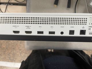 Xbox One S All Digital 1TB + Mando