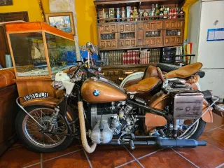 Sidecar Clásico Ural con motor BMW bóxer