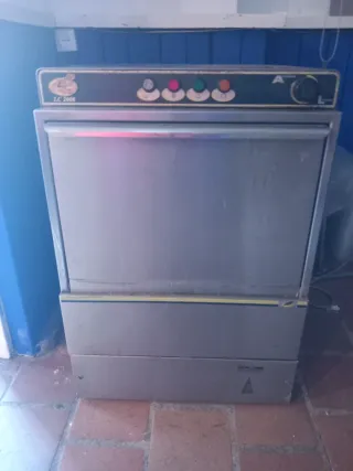 Lavavajillas industrial LC 2000