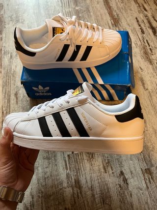 Adidas Superstar Blancas y Negras Nuevas