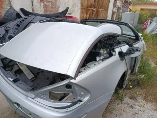 Mercedes-Benz  SL 2006