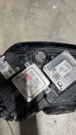 Faro derecho VW Golf R300