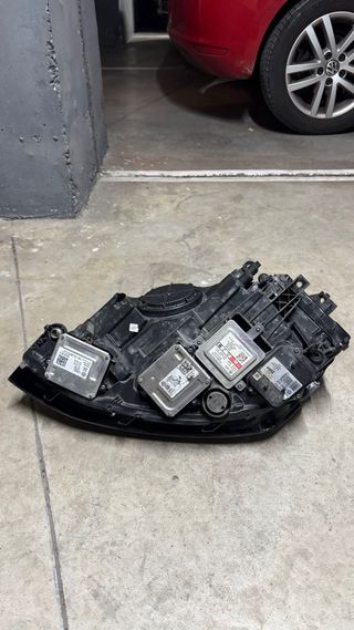 Faro derecho VW Golf R300