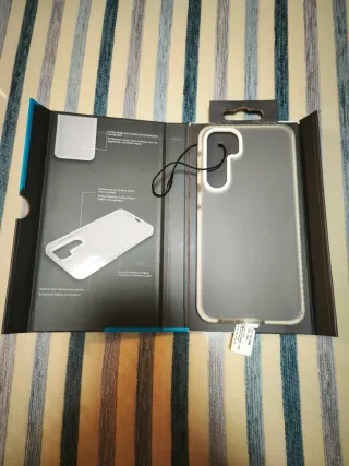 Funda Samsung Galaxy S24+ 5€ cada una