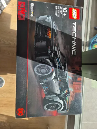 LEGO Technic The Batman Batmobile 42127