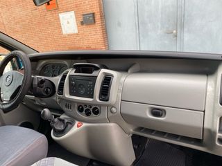Opel Vivaro 2004