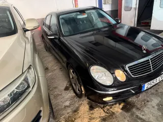 Mercedes-Benz Clase E 2004