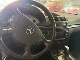 Mercedes-Benz Clase E 2004