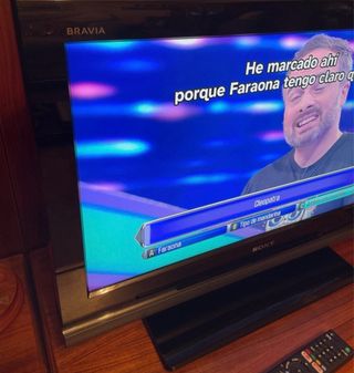 TV Sony Bravia 28' con mando