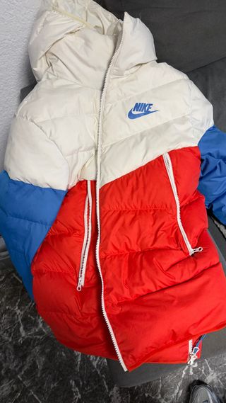 Chaqueta Nike acolchada color block Original