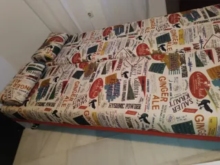 Sofá cama estampado vintage