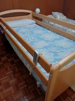 Cama Articulada Geriátrica Alta Gama