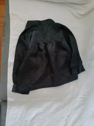 Blusón negro de caserito para niño 2 años