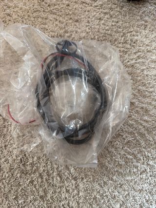 Sonda Garmin Striker 4, cable, soporte.