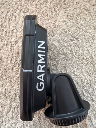 Sonda Garmin Striker 4, cable, soporte.