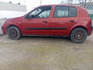Renault Clio 2004