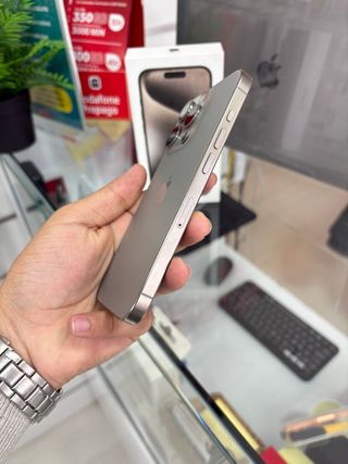 iPhone 15 Pro 512GB