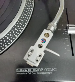 Tocadiscos Reloop RP1000 MK2