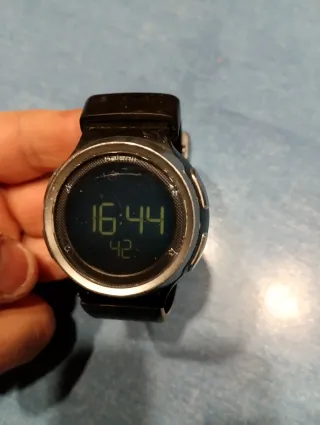 Reloj Nautica Plata y Negro