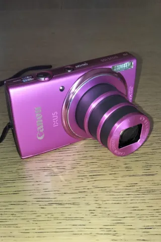 Cámara digital Canon IXUS Rosa + Accesorios