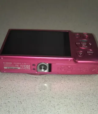 Cámara digital Canon IXUS Rosa + Accesorios