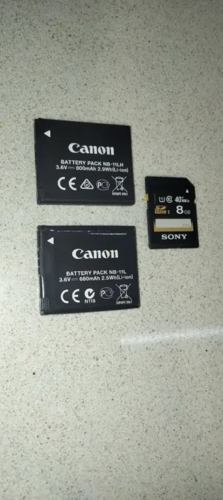 Cámara digital Canon IXUS Rosa + Accesorios