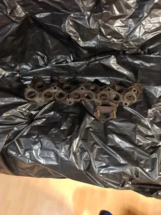 Colector de escape y junta de Ford Mondeo mk4 2.0