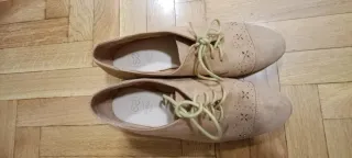 Zapatos planos mujer beige