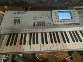 Ketron Audya 76 Teclado Profesional