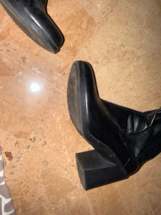 Botines tacón ancho negros talla 38