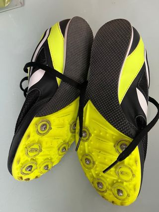 Zapatillas Nike Atletismo Clavos Negras y Amarilla